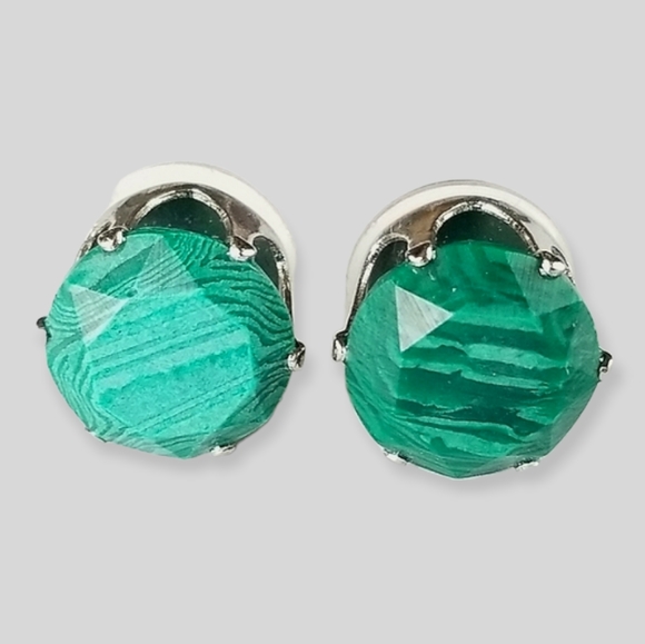 Vintage Green Silvertone Post Back Stud Earrings - Picture 1 of 13